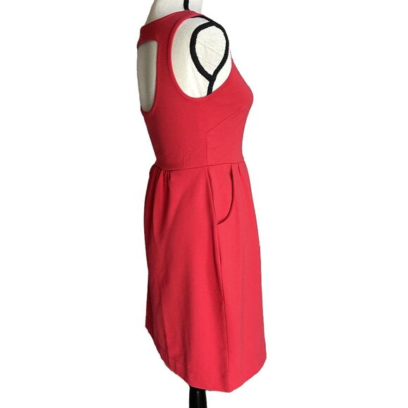 BANANA REPUBLIC Red Sleeveless Knit Dress Gathered Waist Cutout Back Size 0 - Picture 5 of 10